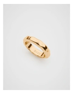 Organic Ring in Gold