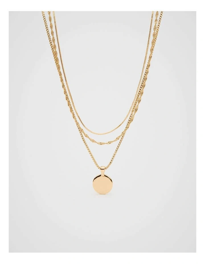 Disc Pendant Necklace in Gold image 1