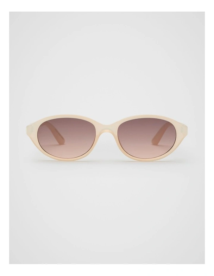 Pippa Round Sunglasses in Tofu image 1