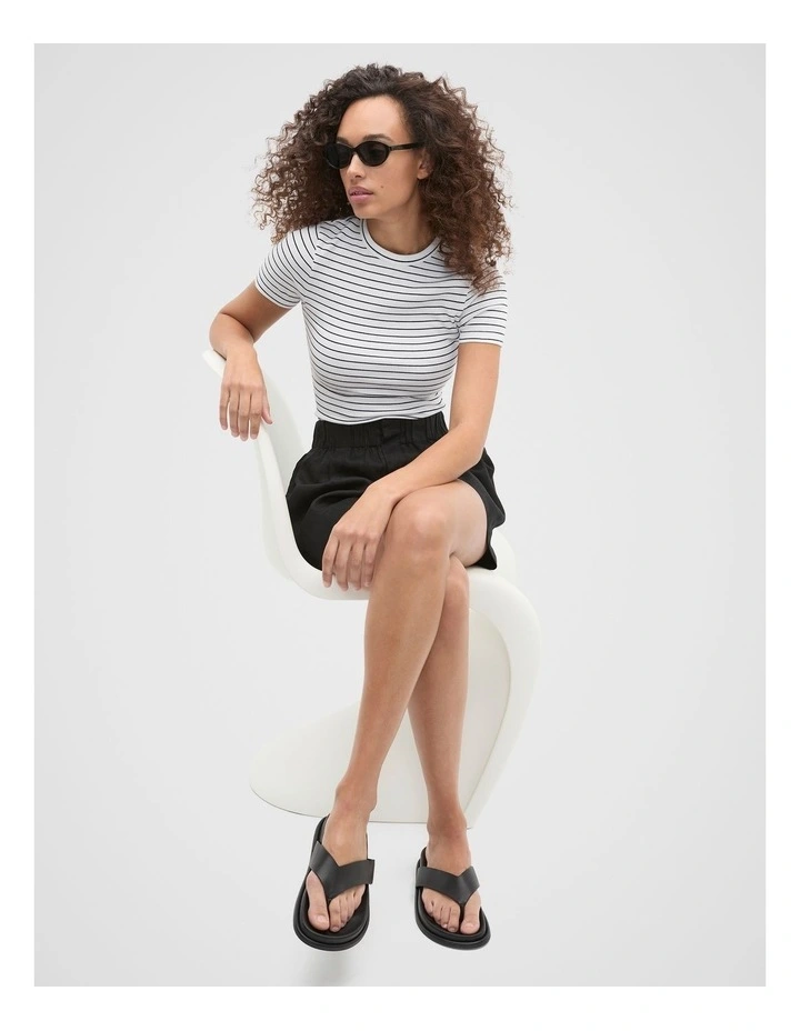 Piper Thong Sandal in Black image 2