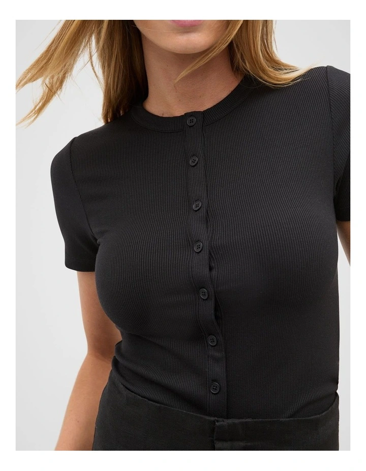 Rib Button Through Top in Black image 4