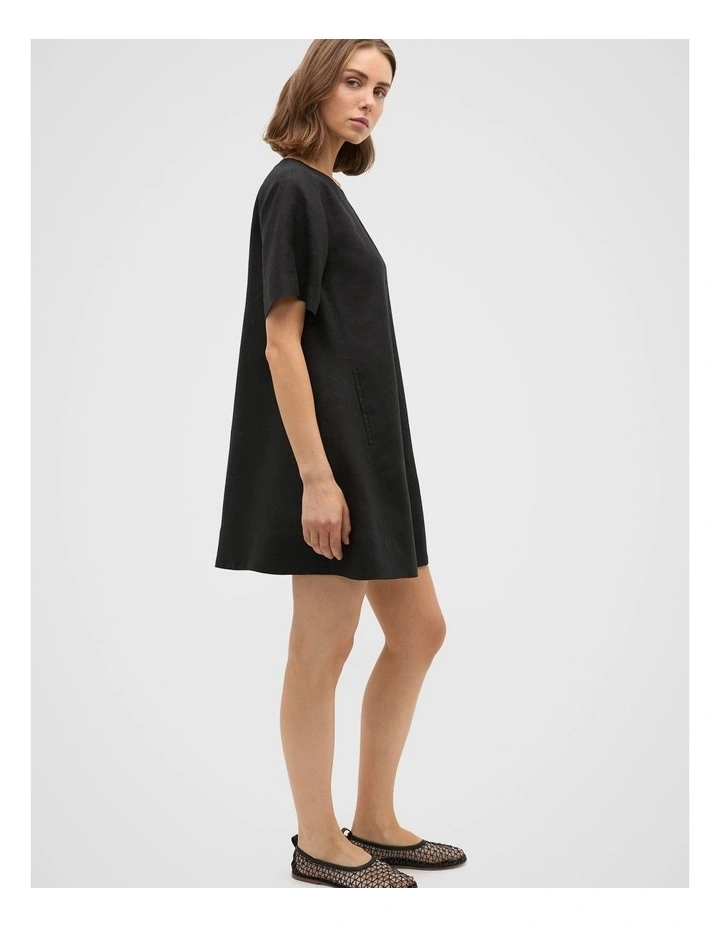 Linen Short Sleeve Mini Dress in Black image 4