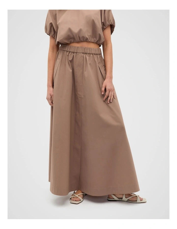 Poplin Voluminous Skirt in Nutmeg image 1