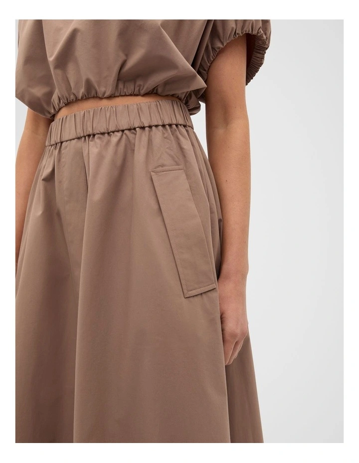 Poplin Voluminous Skirt in Nutmeg image 3