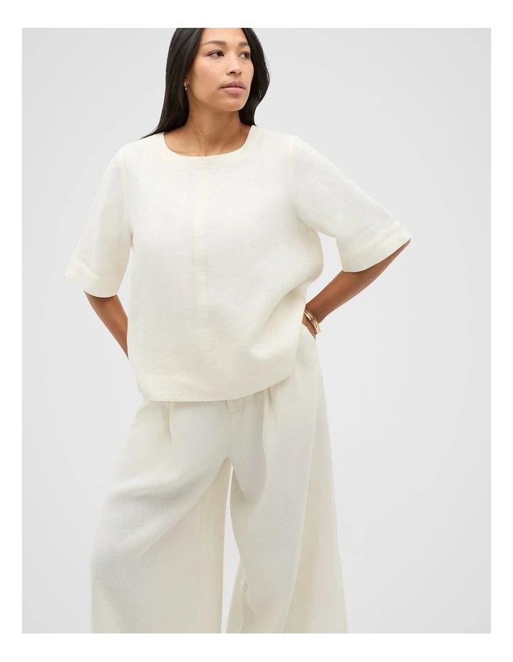 Core Linen Tee in Buttercream image 5