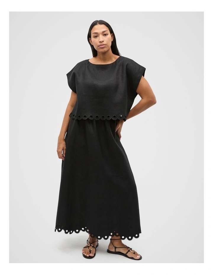 Linen Embroidered Tee in Black image 3