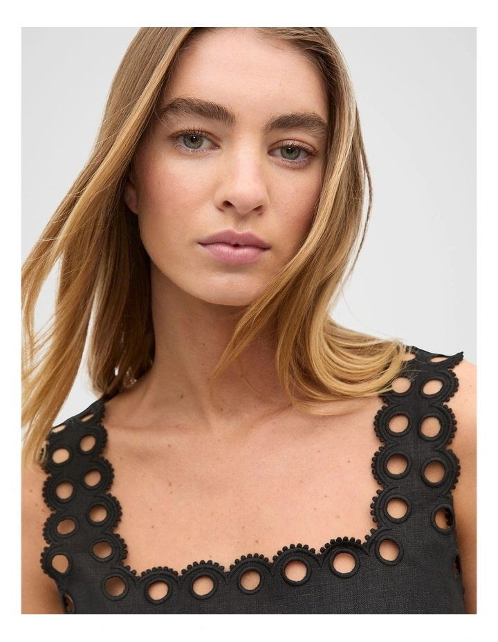 Linen Embroidered Crop Tank in Black image 3