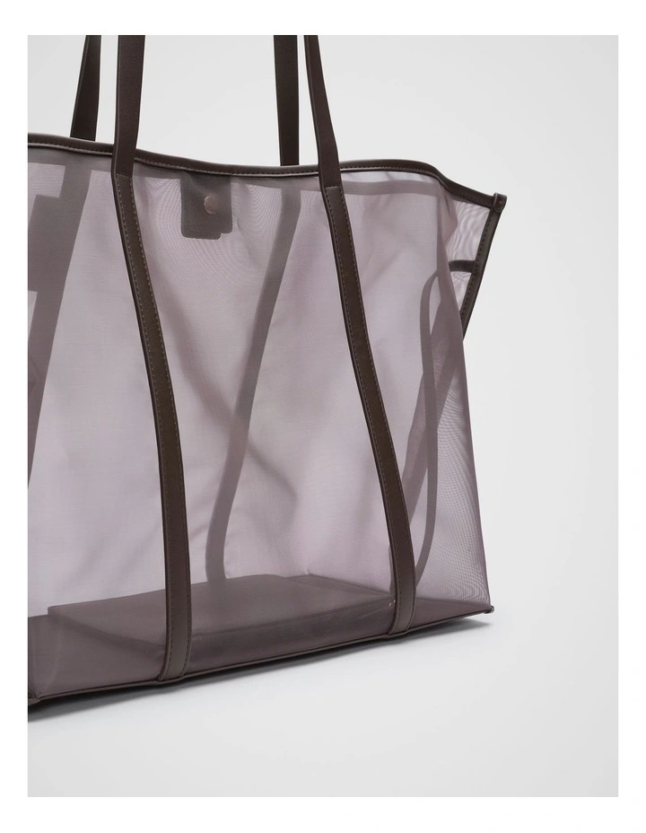Mesh Tote in Chocolate image 3