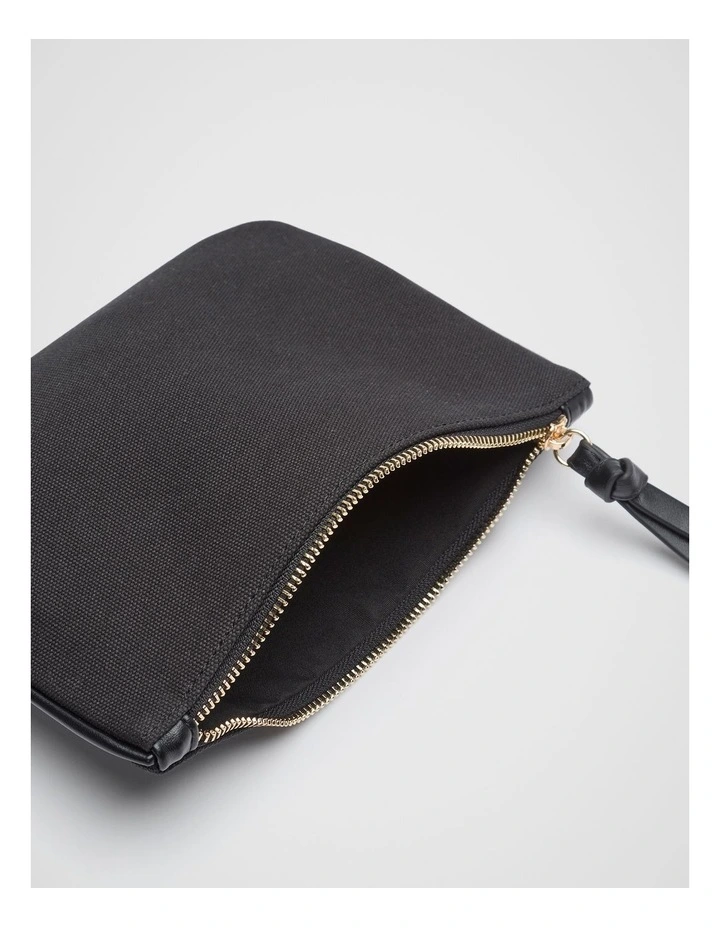 Pouch in Black image 2