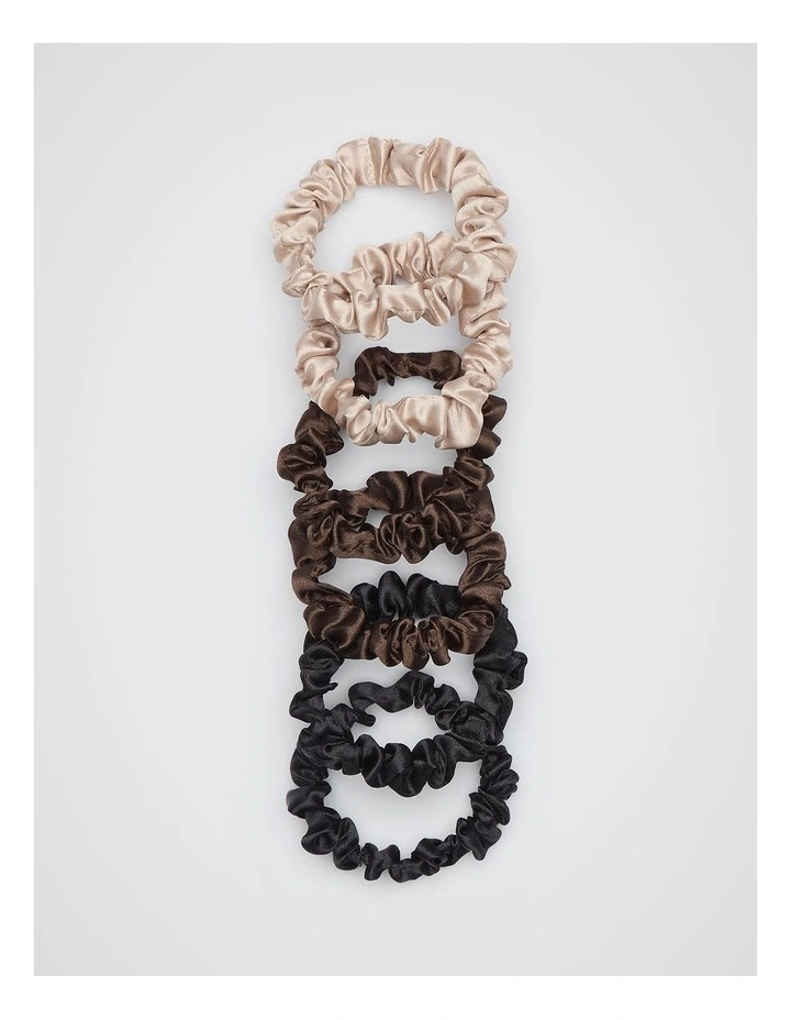 Mini Scrunchie in Iced Latte image 1