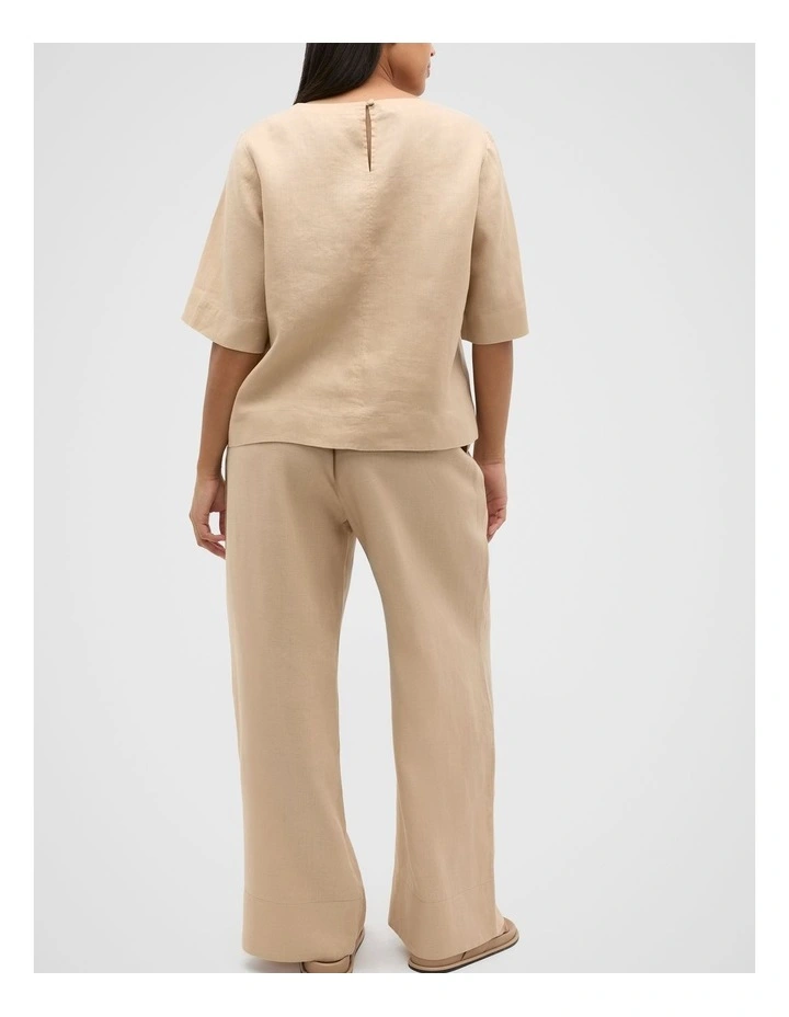 Core Linen Tee in Iced Latte image 2