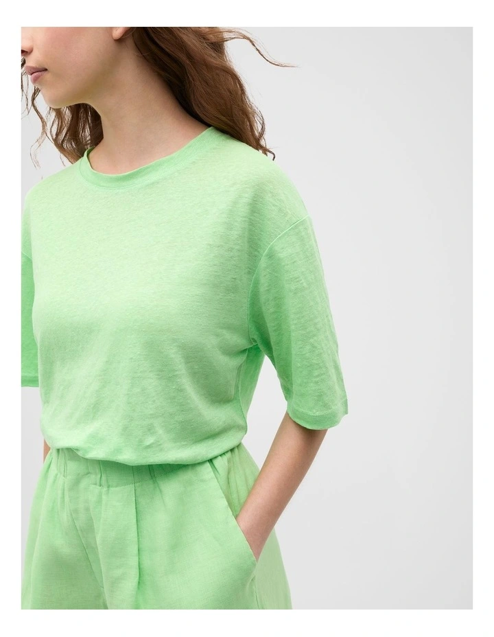 Linen Relaxed Tee in Green Apple image 4