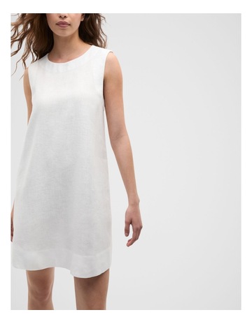 Whisper White colour