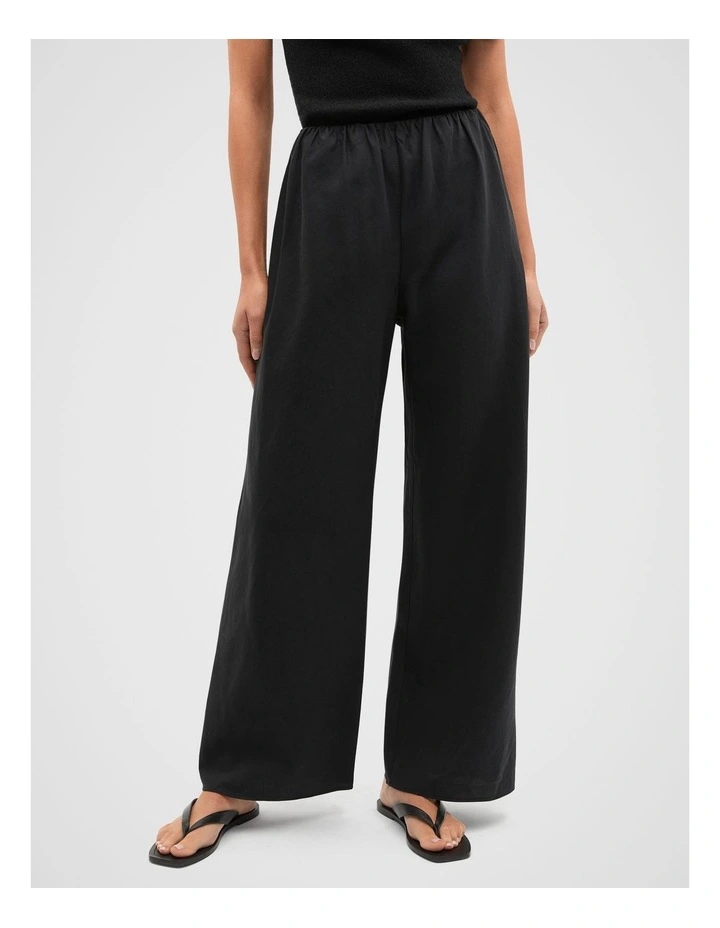 Gathered Waist Pant in Black image 1