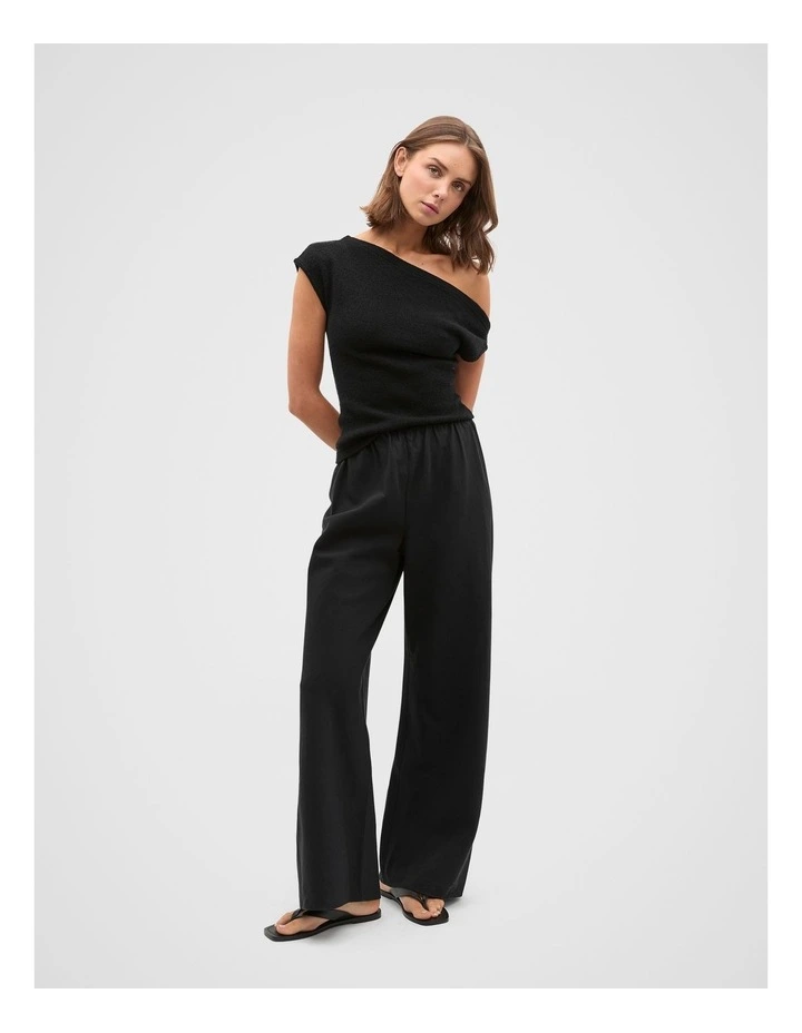 Gathered Waist Pant in Black image 4