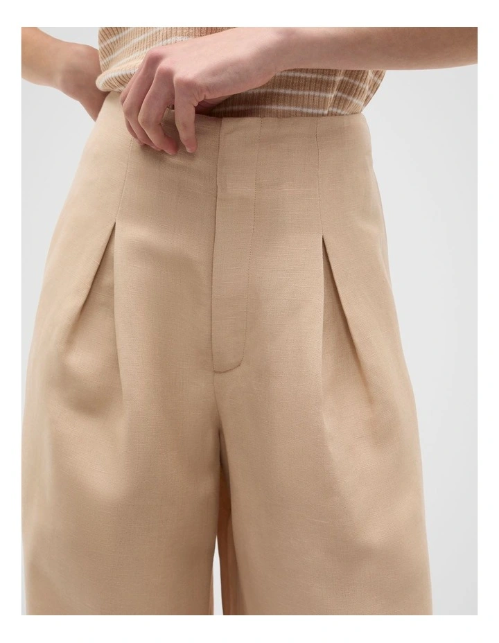 Statement Pleat Front Pant in Ecru image 3
