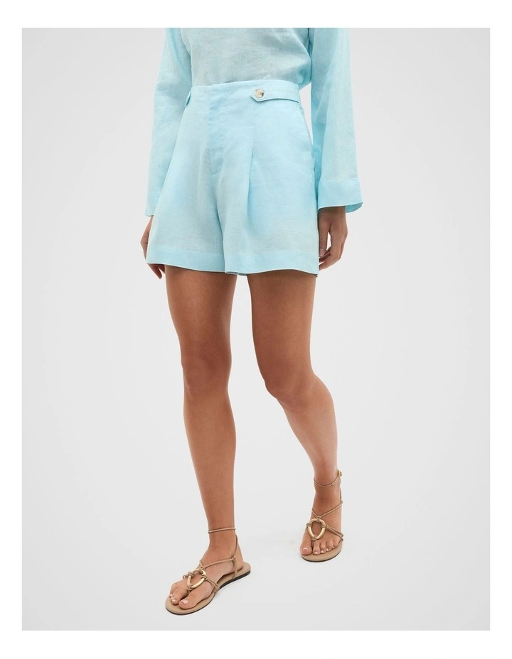 Linen Button Tab Short in Skyway image 7