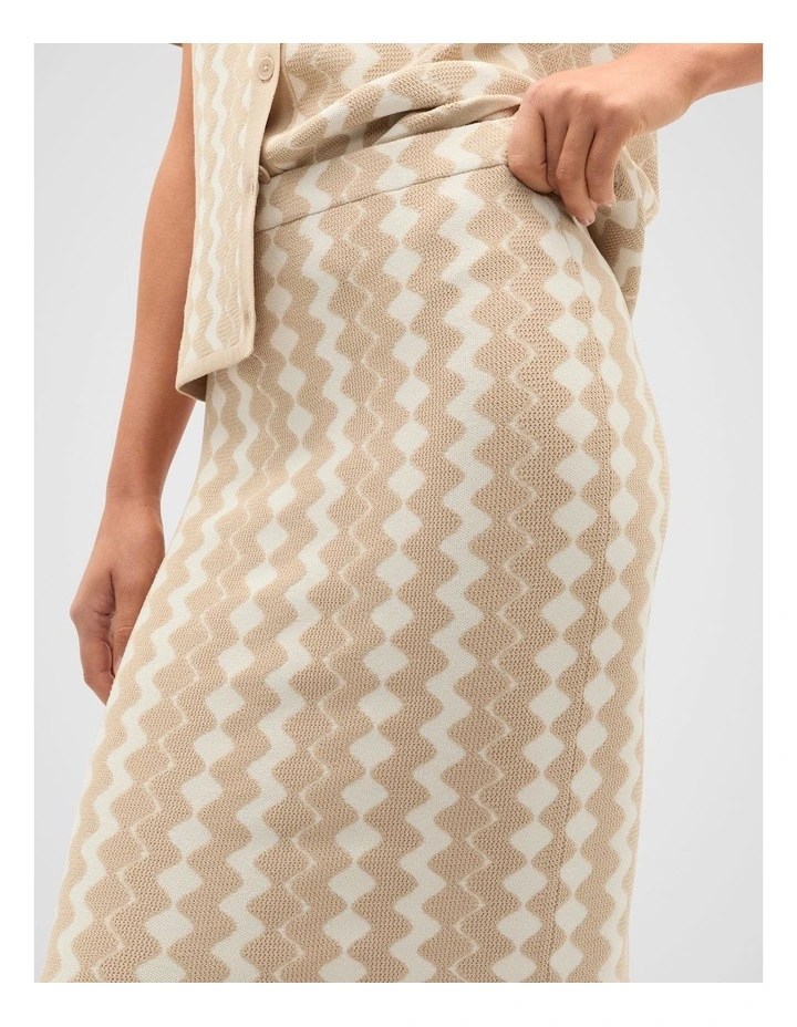 Jacquard Knit Skirt in Ecru image 4