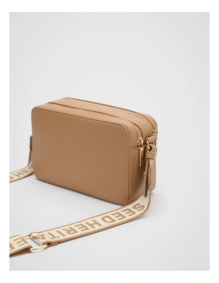 Camera Bag in Caramel image 3