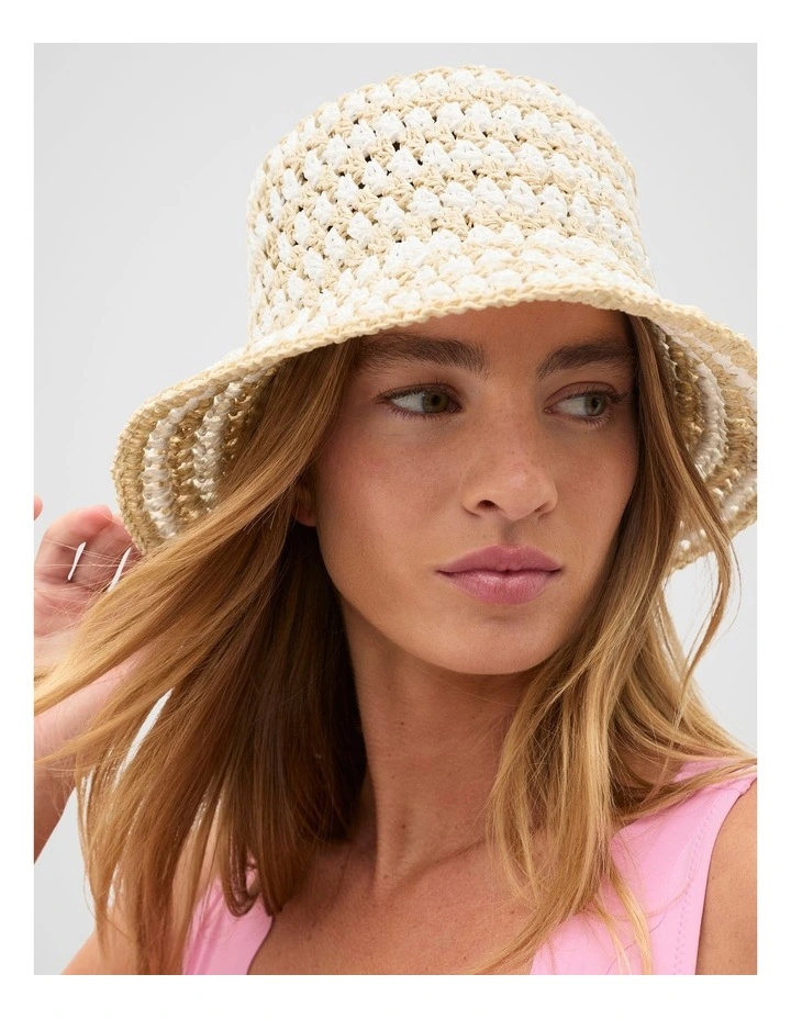 Two Tone Bucket Hat in Cream image 2