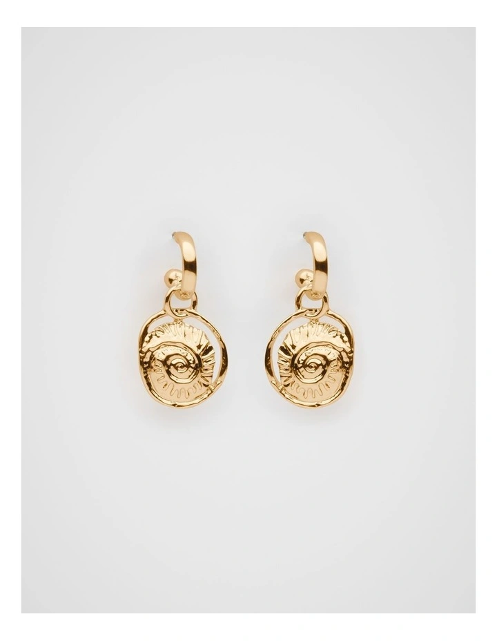 Shell Pendant Earring in Gold image 1