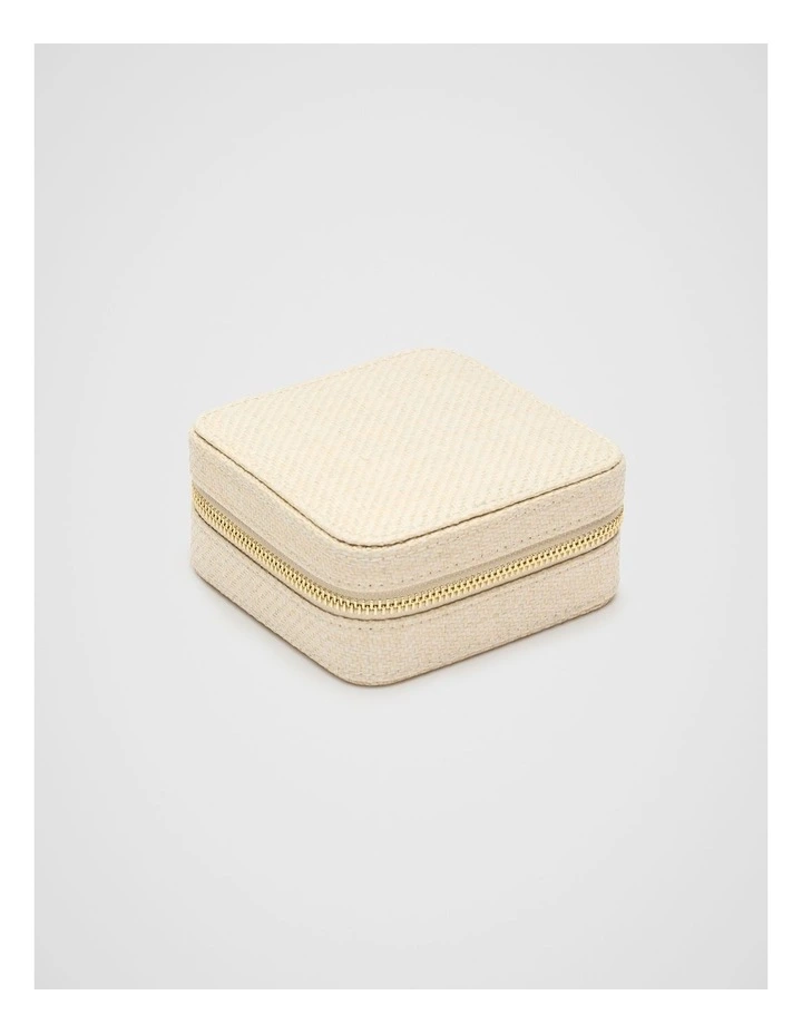 Square Jewellery Case in Natural image 1