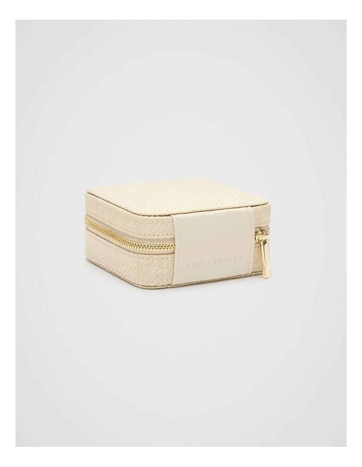 Square Jewellery Case in Natural image 4