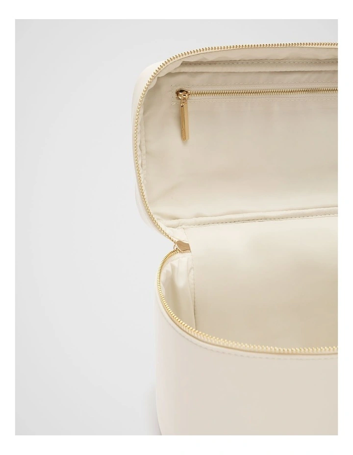 Cosmetic Vanity Case in Stone image 2