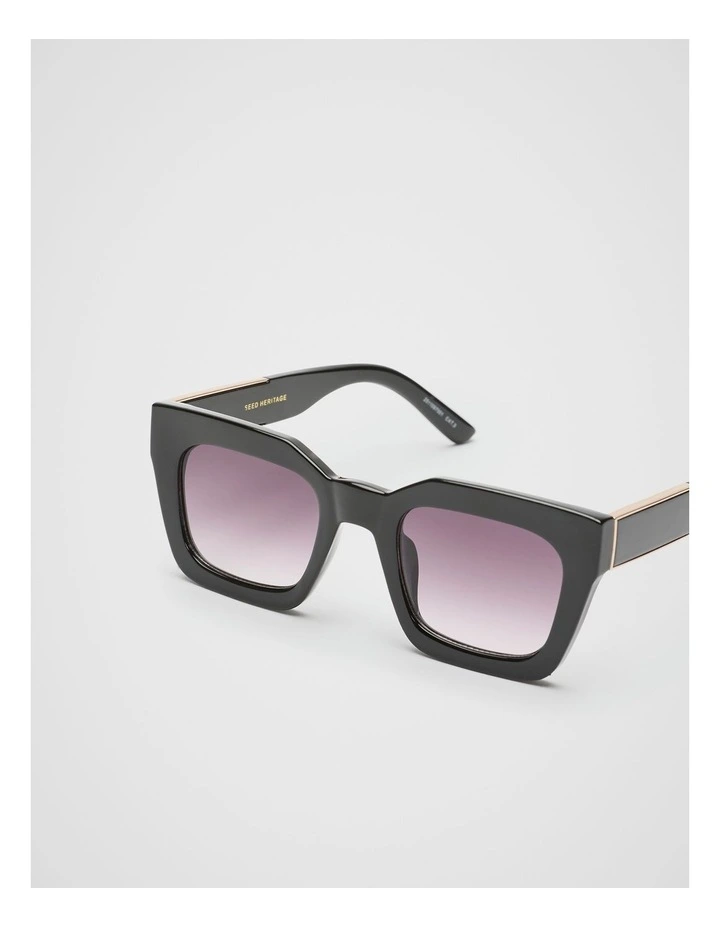 Kaitlyn Rectangle Sunglasses in Black image 3