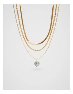 Pearly Layered Necklace in Gold