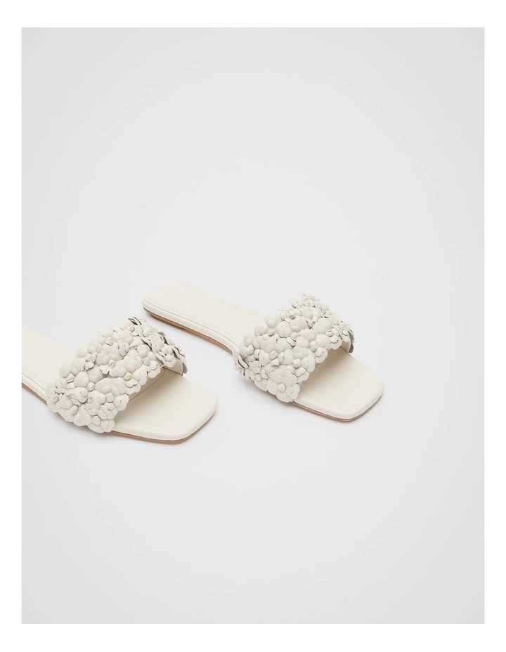 Faithe Slide in Tofu image 3