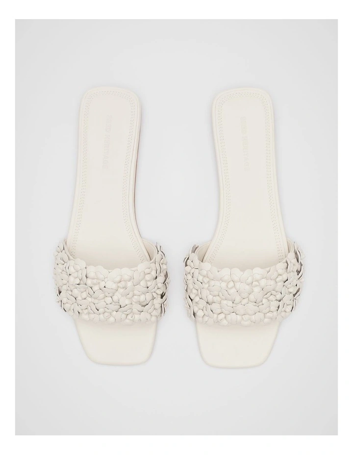 Faithe Slide in Tofu image 4