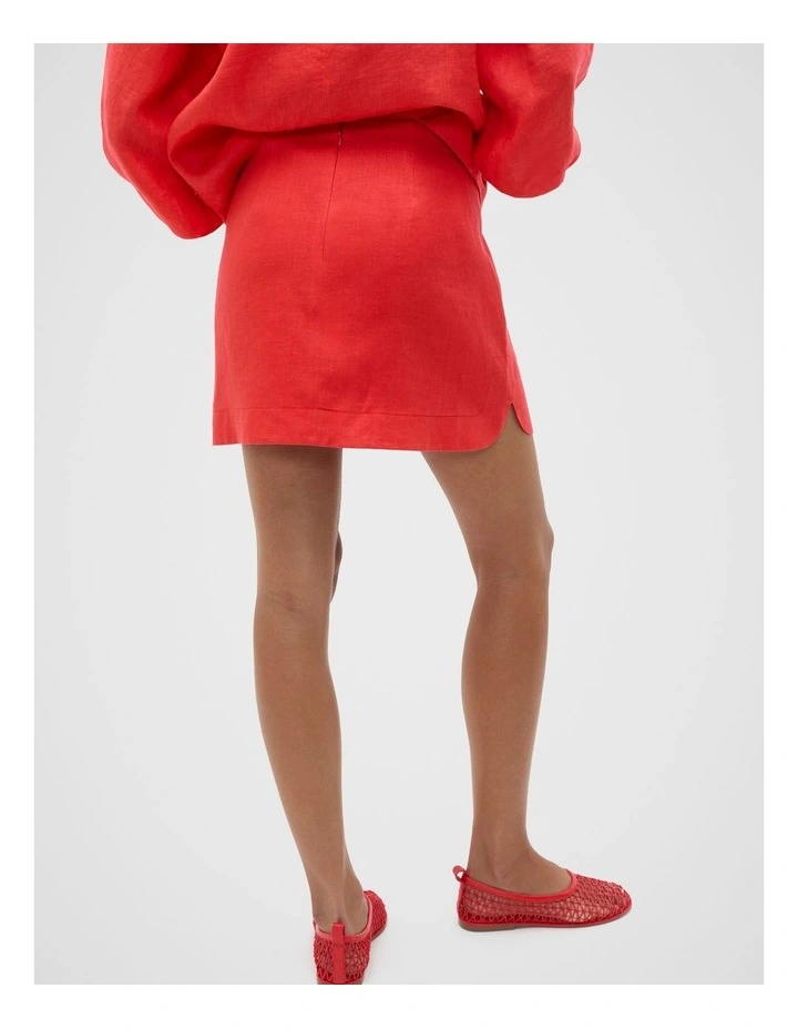 Linen Curve Hem Mini Skirt in Red image 2