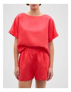 Linen Wave Scallop Short in Red