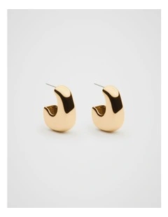 Sculptural Earring in Gold
