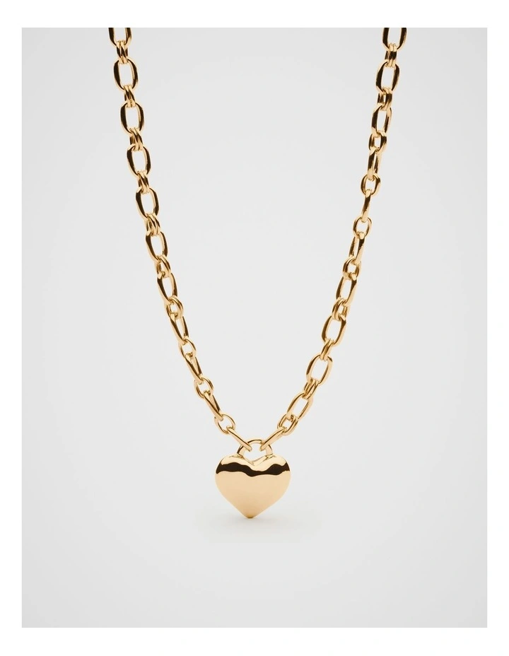 Heart Pendant Necklace in Gold image 1