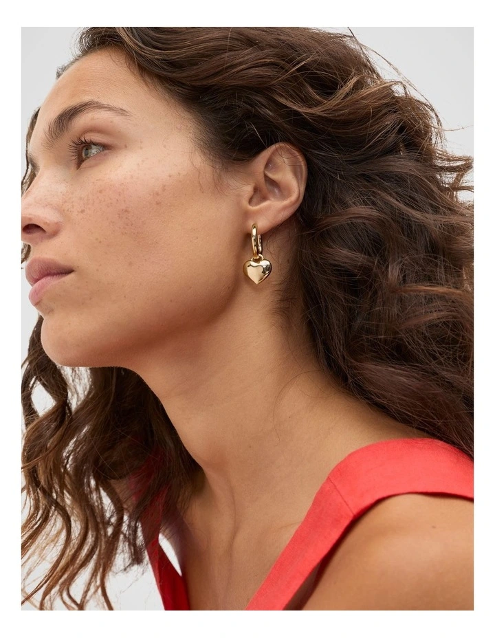 Small Heart Hoop Earrings in Gold image 2