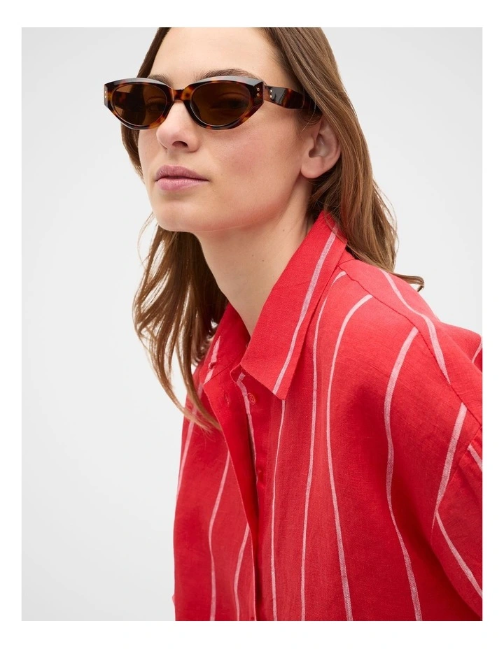 Lida Cat Eye Sunglasses in Dark Tort image 2