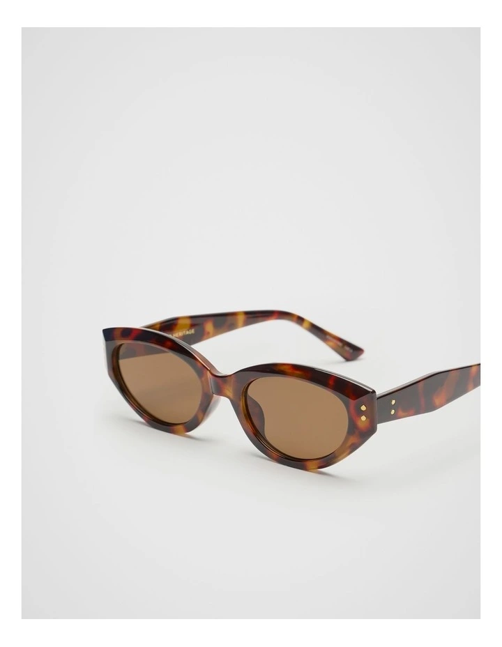 Lida Cat Eye Sunglasses in Dark Tort image 3