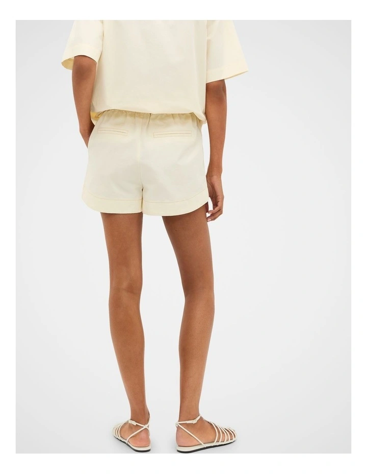 Contrast Stitch Short in Coconut Cream image 2