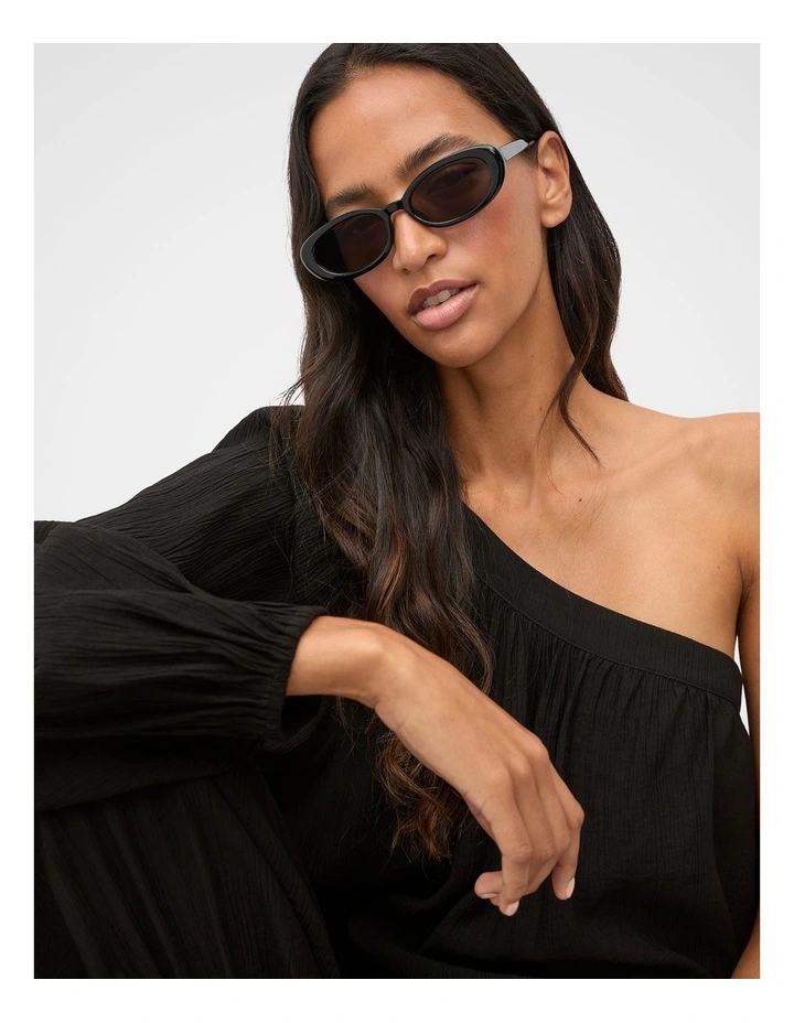 Plisse One Shoulder Top in Black image 3