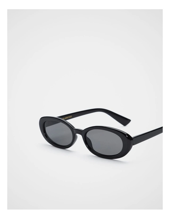 Sadie Oval Sunglasses in Black image 3