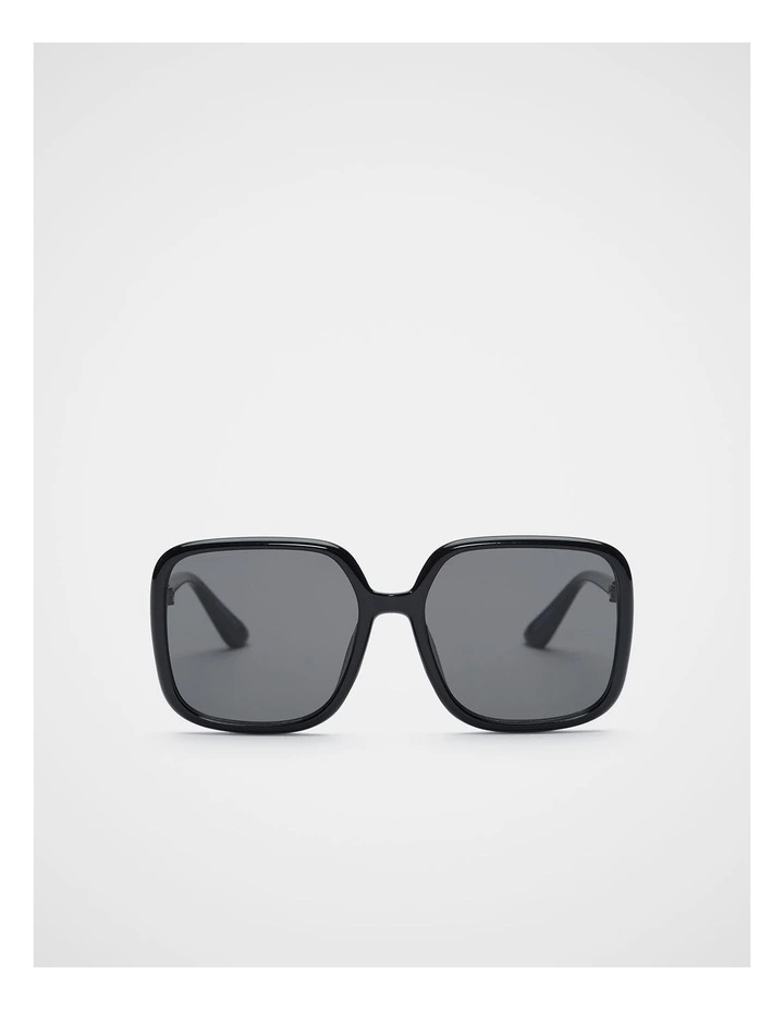 Jess Oversized Sunglasses in Black image 1