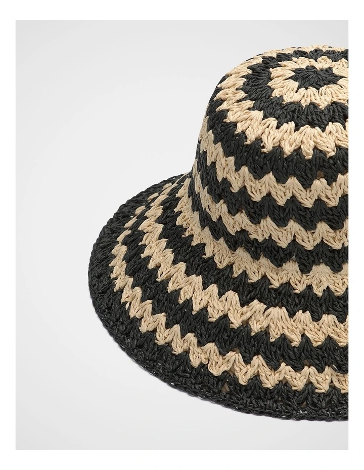 Two Tone Wide Brim Hat in Black image 3