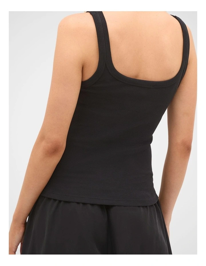 Core Rib Tank in Black image 3