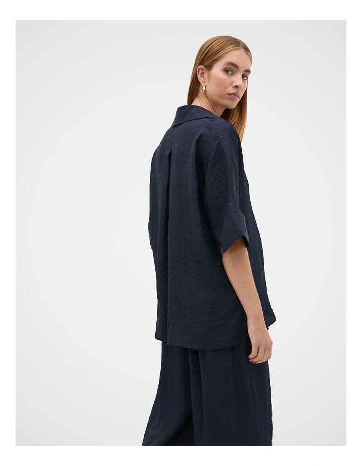 Textured Satin Collared Popover Top in Blue image 7