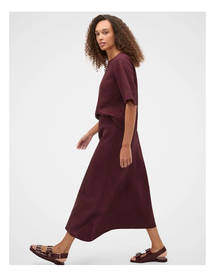 Linen Minimalist Skirt in Plum Red image 4