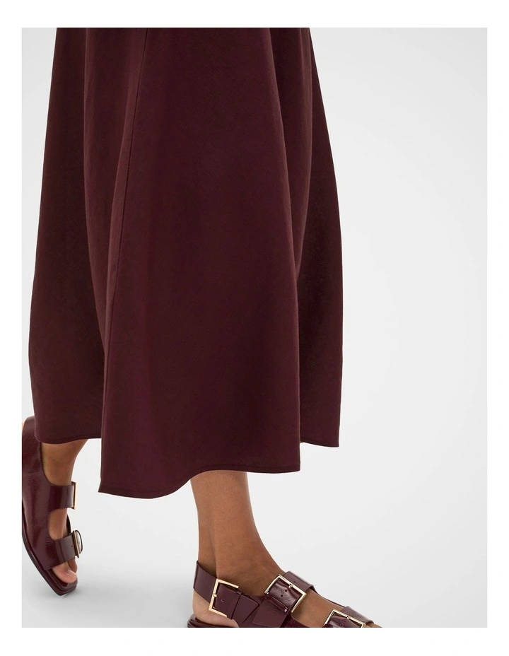Linen Minimalist Skirt in Plum Red image 7