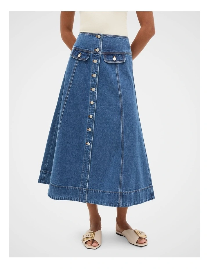 Denim Button Through Swing Skirt in Heritage Wash image 4