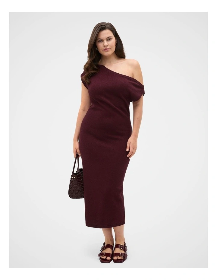 Boucle Fitted Knit Dress in Plum Red image 1